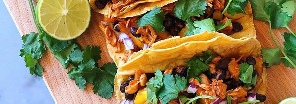 jackfruit-tacos, Jackfrucht-Smoothie, Who’s jack, who’s jack jackfruit, who’s jack jackfrucht, jackfruit, jackfrucht, jackfruit bestellen, jackfrucht kaufen, jackfruit kaufen, bio-jackfruit, bio-jackfrucht, who's jack, fleischersatz, alternative zu fleisch, jackfruit frikassee, jackfruit geschnetzeltes, jackfruit geschmack, jackfruit burger, jackfruit pulled pork, jackfruit bbq, jackfruit pulled pork bestellen, chefkoch jackfruit, jackfruit gulasch, jackfruit bolognese, jackfruit fleischersatz, jackfruit stinkfrucht, jackfruit deutsch, jackfruit curry, jackfruit curry rezept, jackfruit kalorien, jackfruit tree, jackfruit durian, jackfruit kaufen, jackfruit rezepte, jackfruit rezept, jackfruit brigitte, jackfruit baum kaufen, jackfruit bao, jackfruit dose, jackfruit grillen, jackfruit herkunft, jackfruit salat, jackfruit döner, jackfruit kohlenhydrate, jackfruit durian unterschied, jackfruit nährwerte, jackfruit dm, jackfruit edeka, jackfruit kaufen edeka, jackfruit rossmann, upton naturals jackfruit, jackfruit is durian, upton jackfruit germany, upton jackfruit, alnatura jackfruit, jacky f jackfruit, lotao jackfruit, govinda jackfruit, jackfruit kern, jackfruit kaufen köln, jackfruit stinkt, jackie jackfruit, jackfruit bei rewe, jackfruit geruch, jackfruit fleischersatz de, jackfruit gerichte, jackfruit fleischersatz rezepte, jackfruit vs durian, grüne jackfruit, jackfrucht rezepte